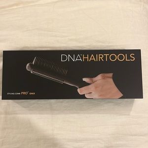 DNA hair tools styling comb PRO. Never used